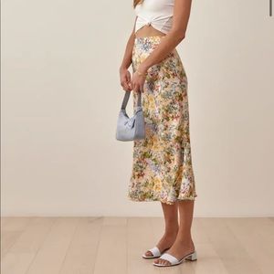 Reformation bea skirt worn once